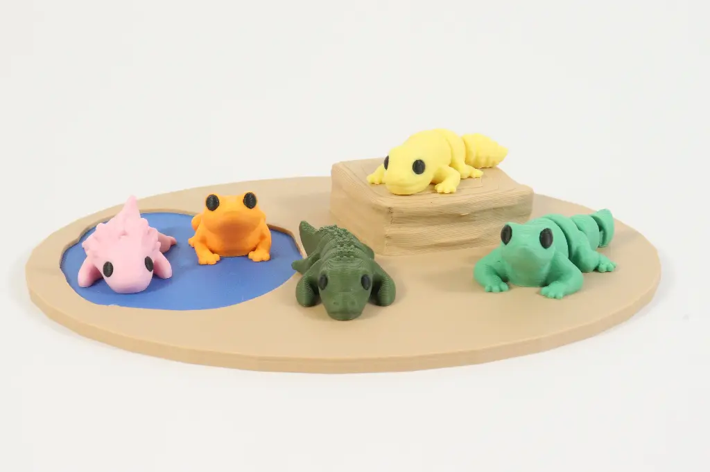 Adventure Minis - Reptile & Amphibian* (Bundle minis & playset)